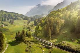 Grand Swiss Alps Getaway: 8 Days & 7 Nights